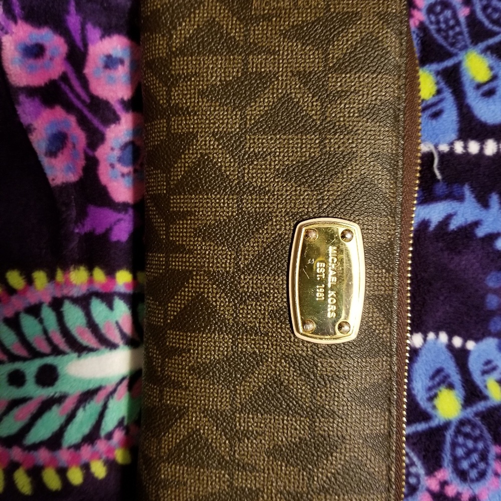 Michael Kors wallet